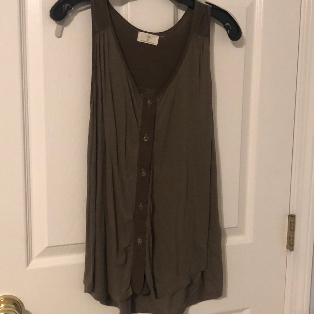 EUC t.la causal button down tank MADE IN USA